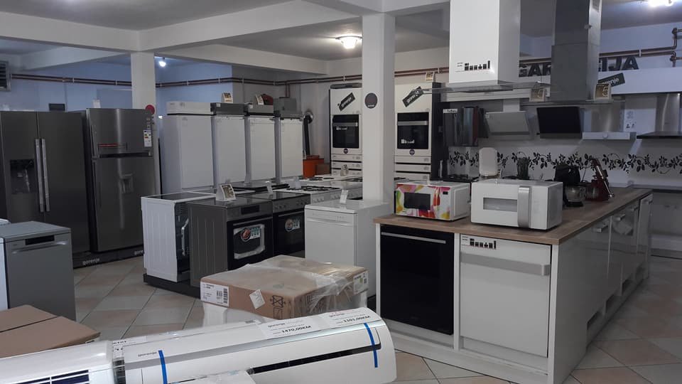 trgovina univerzal gorenje studio